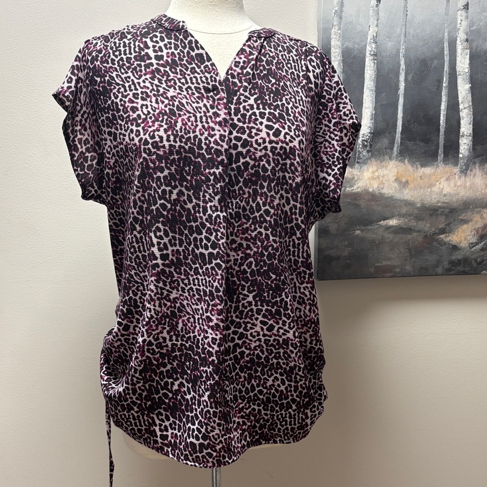 Elegant Leopard Print Blouse